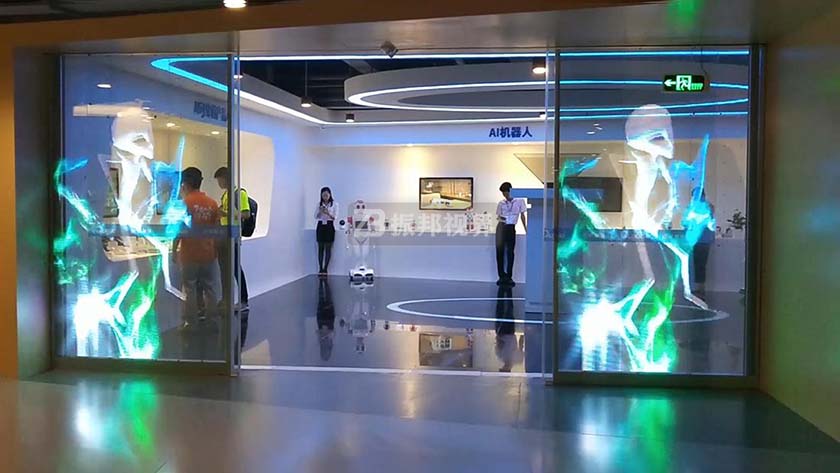 展廳大門LED透明屏 展廳中的大門LED透明屏效果圖