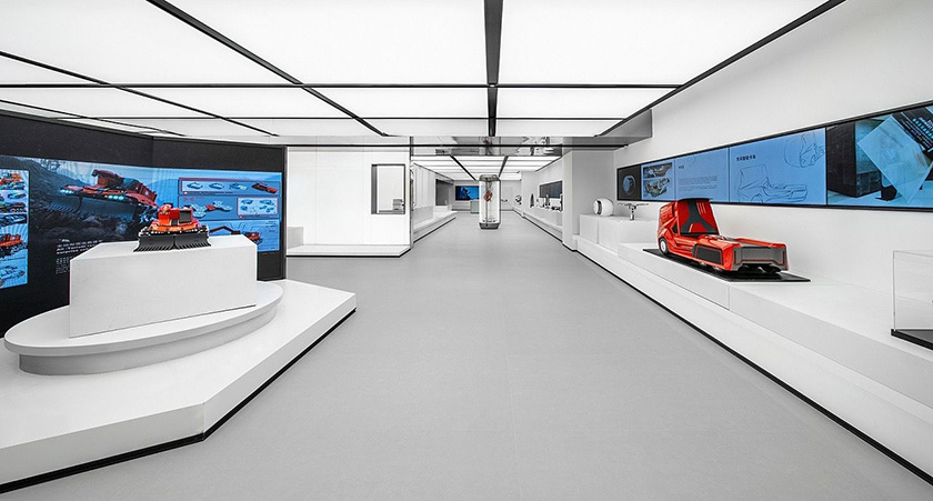 工業(yè)展示設計中的多媒體互動方案