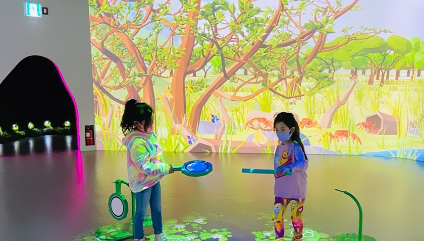 主題樂園中的互動投影游戲