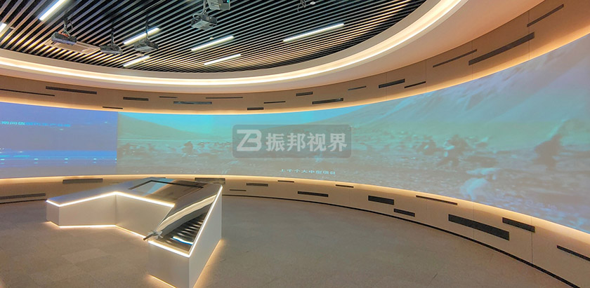 沉浸式投影弧幕裝置 沉浸式投影弧幕裝置