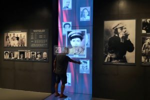 當(dāng)名人墻遇上數(shù)字觸控技術(shù)，它會如何變革博物館的展示體驗？