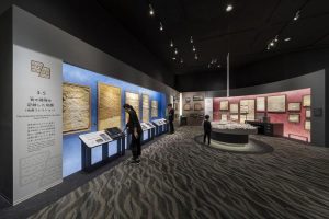 廉政館中常見的多媒體互動(dòng)裝置，它們?nèi)绾卧鰪?qiáng)廉潔教育效果？