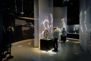 展廳機(jī)器人