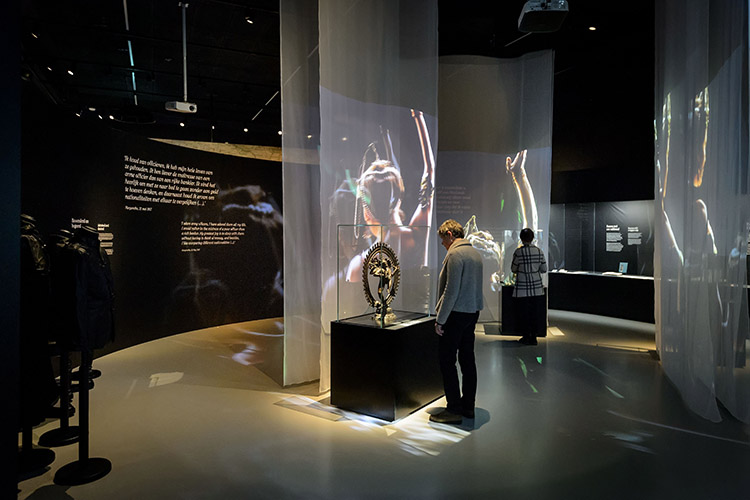 博物館創(chuàng)意投影設(shè)計(jì)