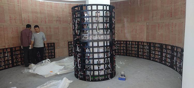 沉浸式投影空間搭建