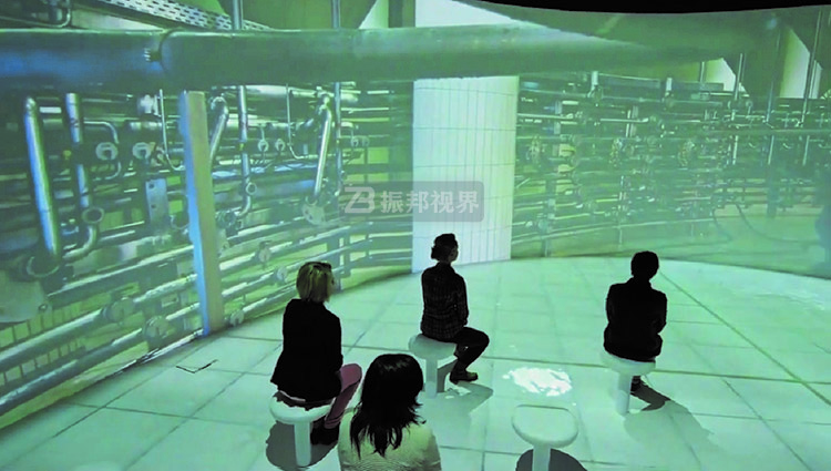 環(huán)形沉浸式空間