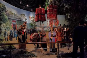 數(shù)字化博物館在設計與建造中，如何深度呈現(xiàn)文物背后的故事？