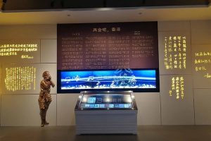 如何巧妙地借助雙屏聯(lián)動(dòng)技術(shù)，實(shí)現(xiàn)展示手段的多樣化與創(chuàng)新？