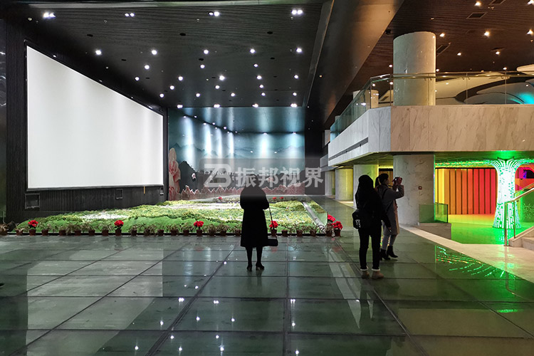 規(guī)劃展覽館大廳設(shè)計(jì)