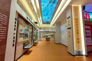 觸摸屏上的非遺傳承：民俗博物館互動(dòng)裝置打造文化深度參與新場(chǎng)景