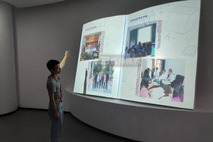 沉浸式文博展廳設(shè)計(jì)：投影翻書互動應(yīng)用，讓文物故事活靈活現(xiàn)！