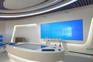 我們將交互科技深度應(yīng)用于校史館，打造沉浸式校史文化體驗(yàn)空間。